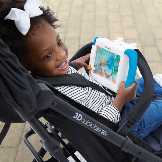 BABY EINSTEIN Tablet so zvukmi, hudbou a svetlami Sea Dreams modrý, 0m+